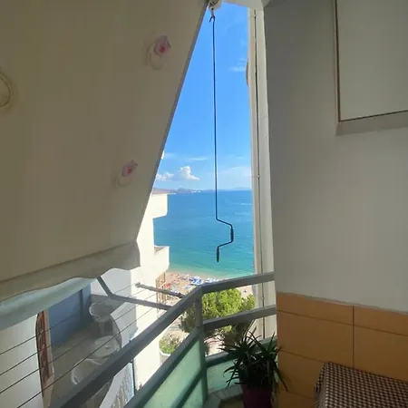 Sea La Vie * Sarande